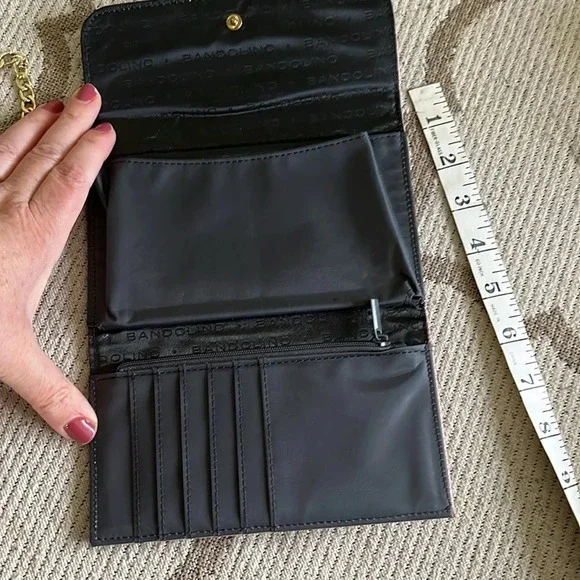 Bandolino chain link wristlet tri fold pink wallet - Picture 6 of 11